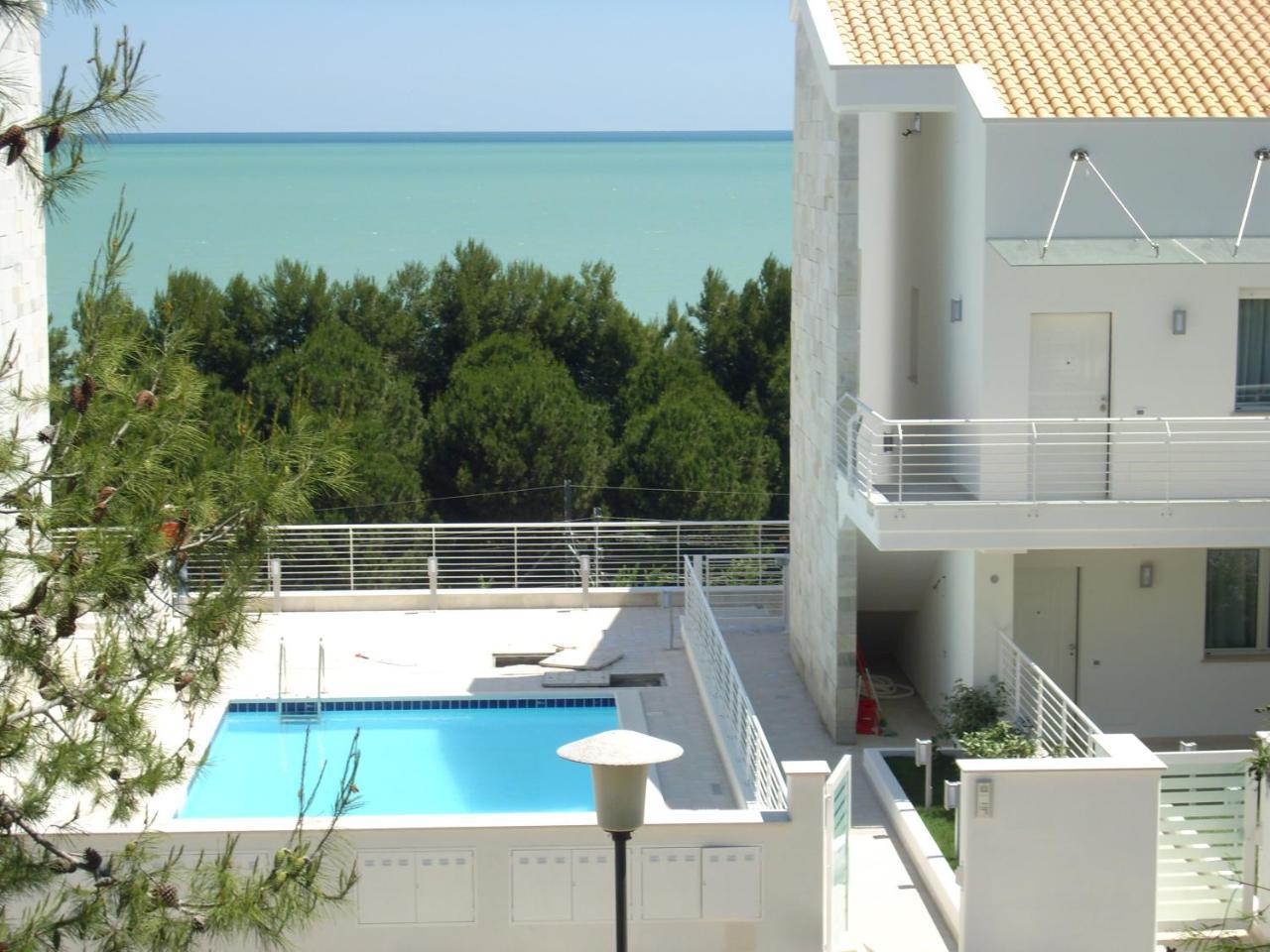 Cerrano Park Resort Pineto Εξωτερικό φωτογραφία